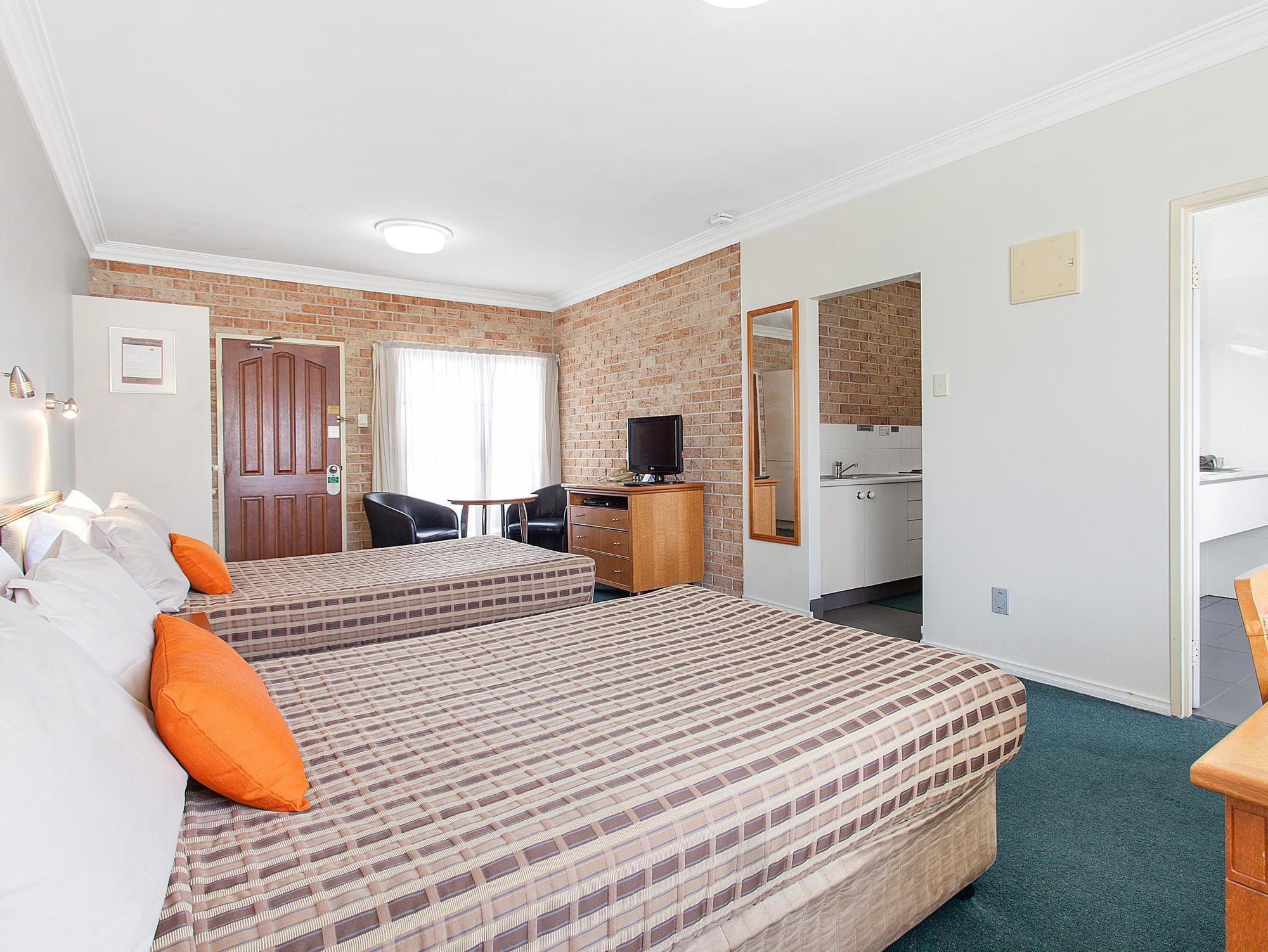 Coopers Colonial Motel Brisbane Exterior photo
